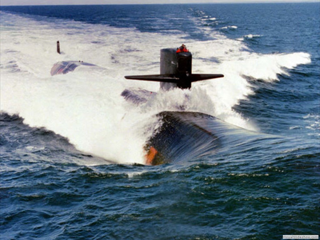 USS Dallas (SSN-700) (2)